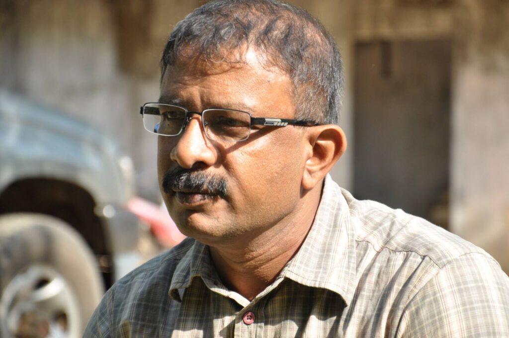 தூரத்து தண்ணி ஆபத்துக்குதவாது – கவிஞர் கருணாகரன் நேர்காணல்