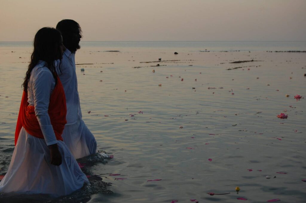 Of dead seas and Indian independent films – Bollywood