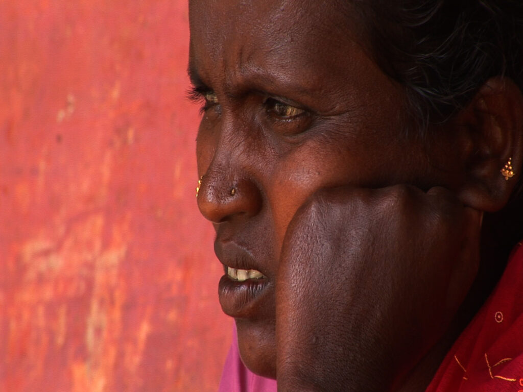 மொழி: காட்சி: புனைவு ‘தேவதைகள்’ படத்தை முன்வைத்து..